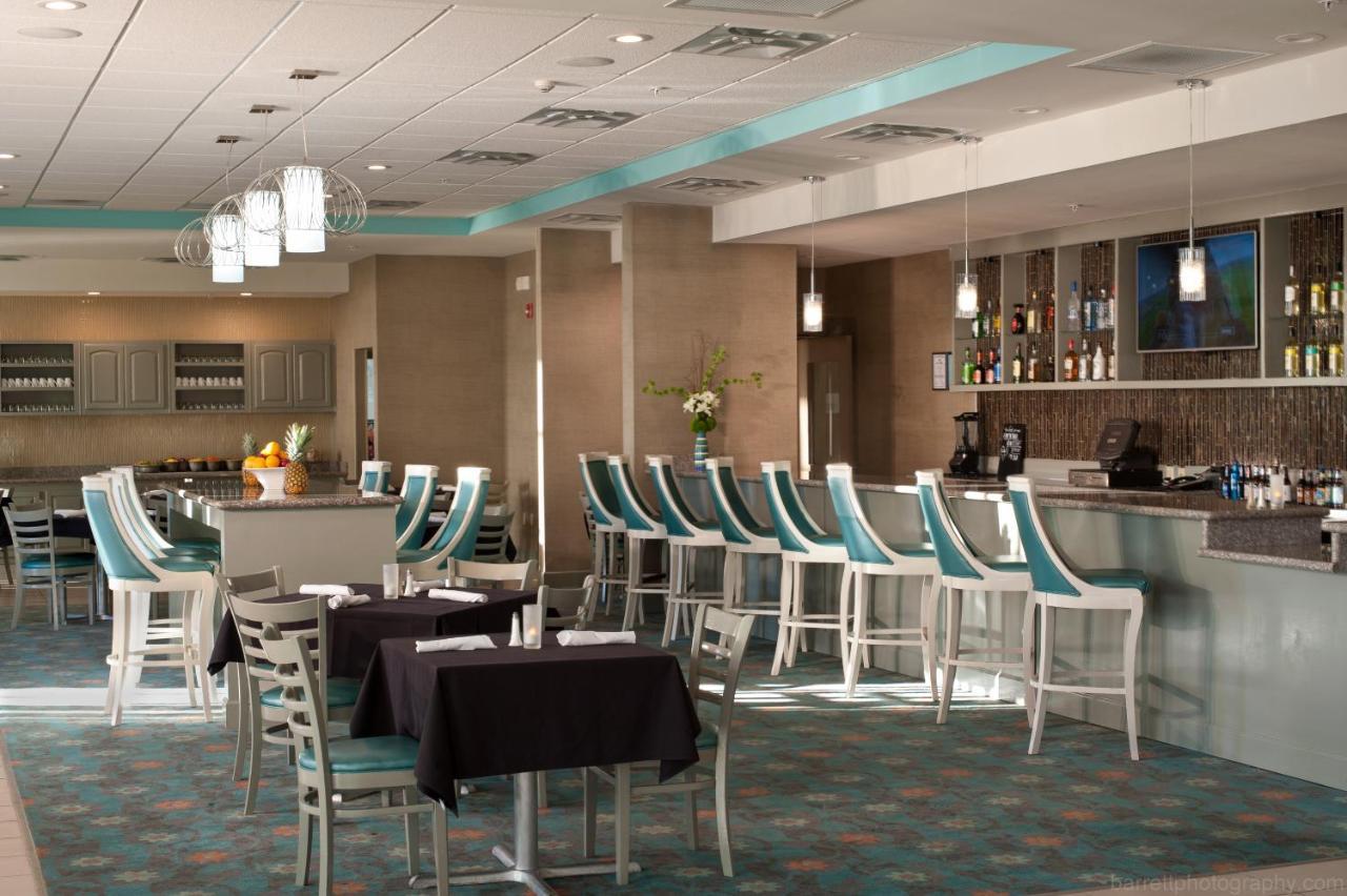 Holiday Inn Guin By Ihg Twin Bagian luar foto