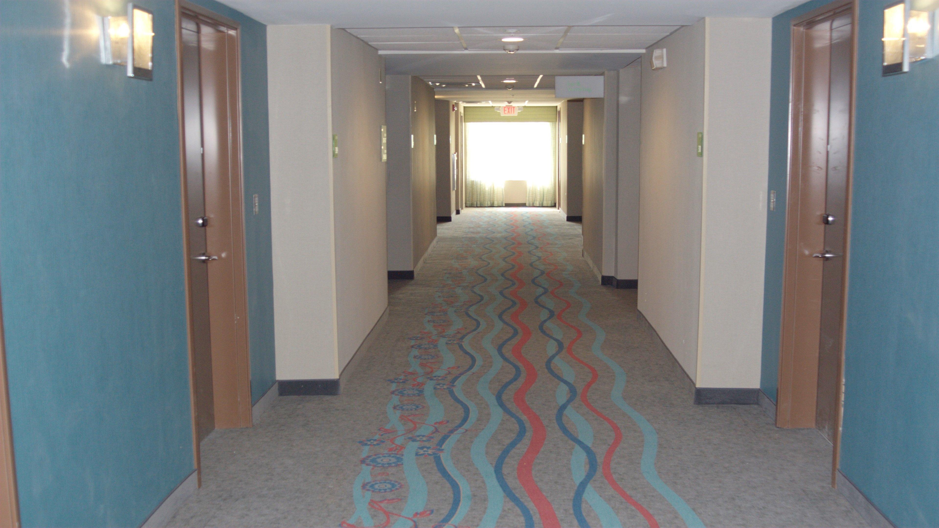 Holiday Inn Guin By Ihg Twin Bagian luar foto