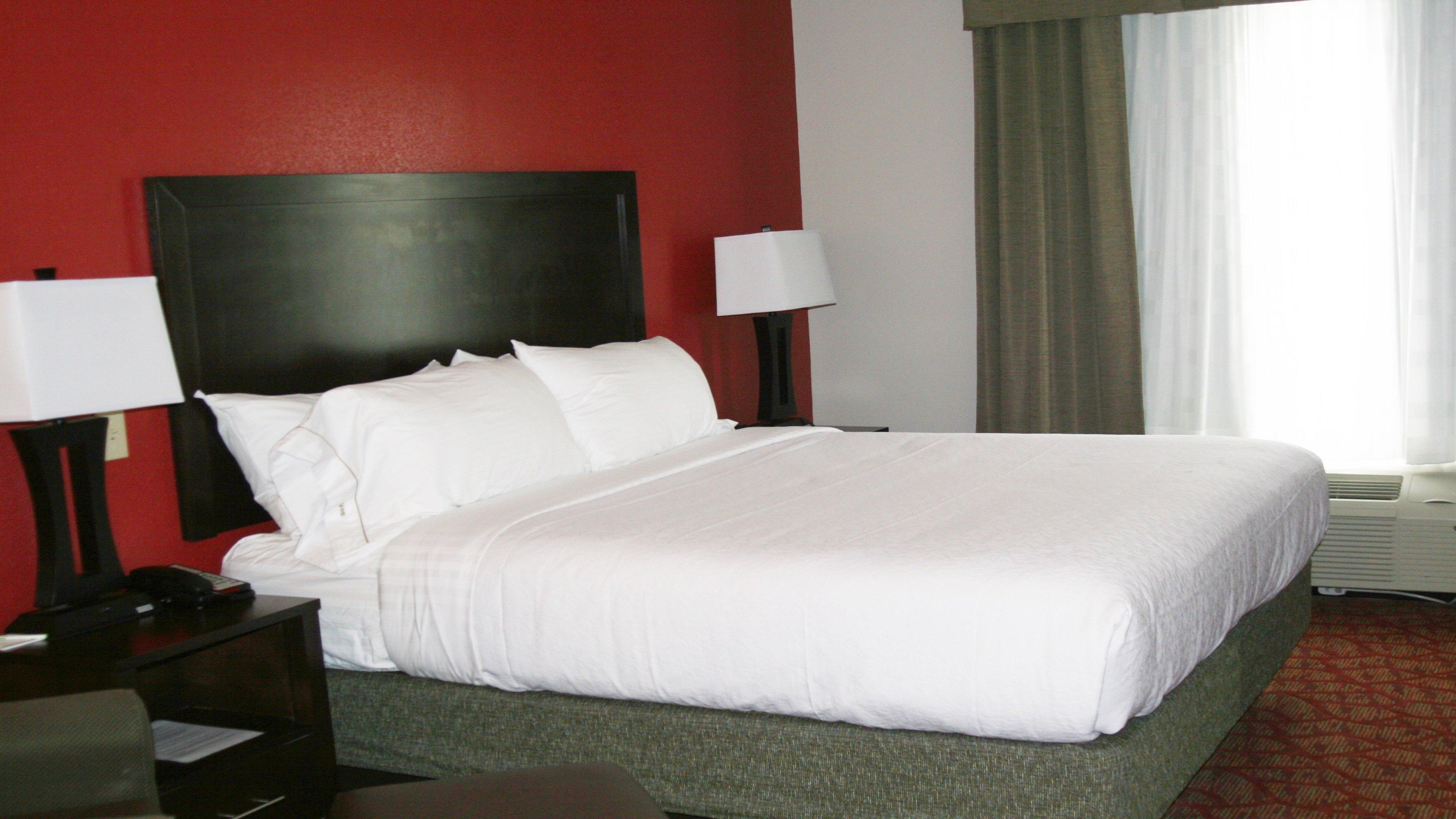 Holiday Inn Guin By Ihg Twin Bagian luar foto