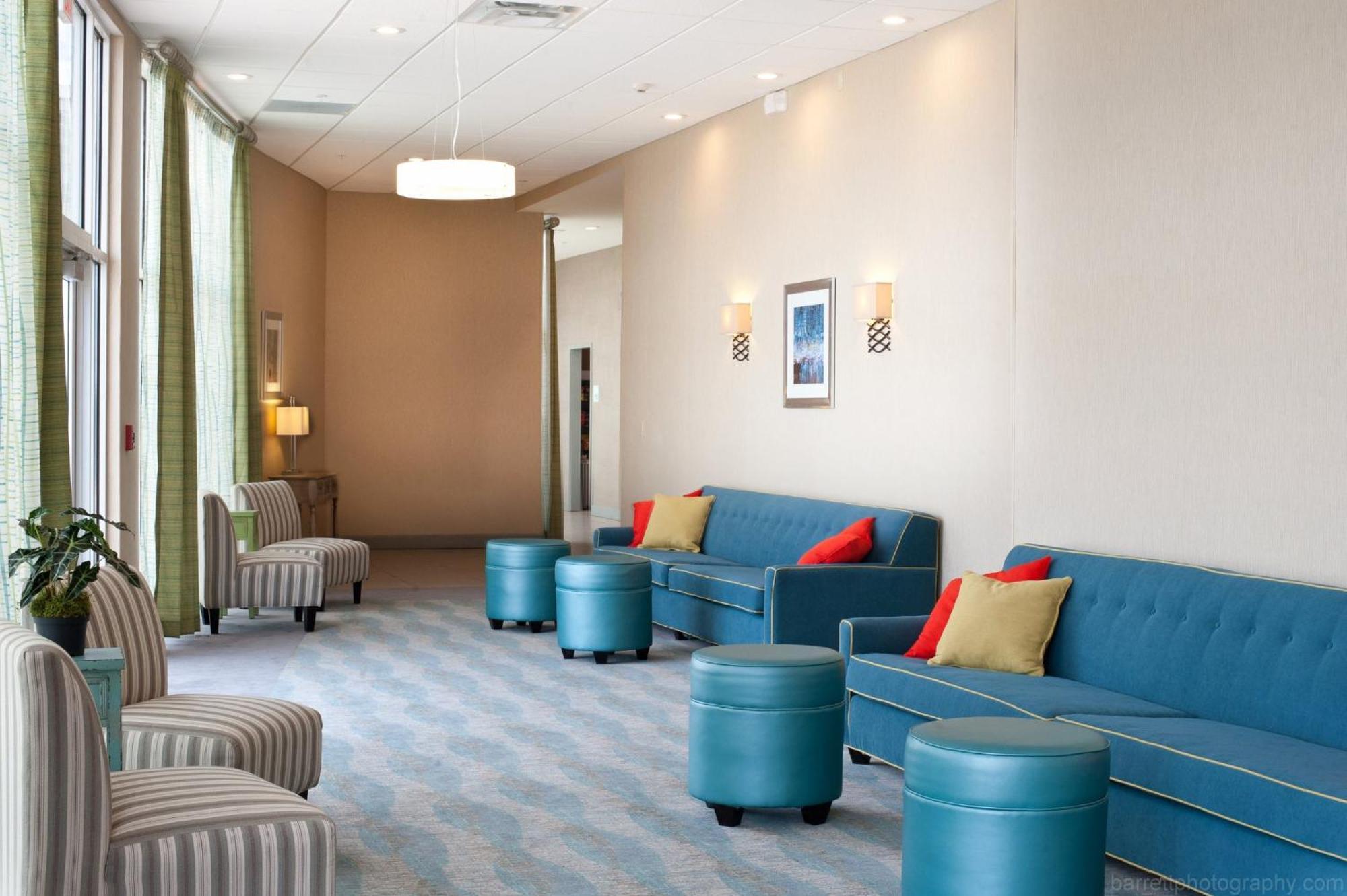 Holiday Inn Guin By Ihg Twin Bagian luar foto