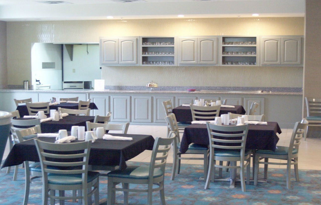 Holiday Inn Guin By Ihg Twin Bagian luar foto